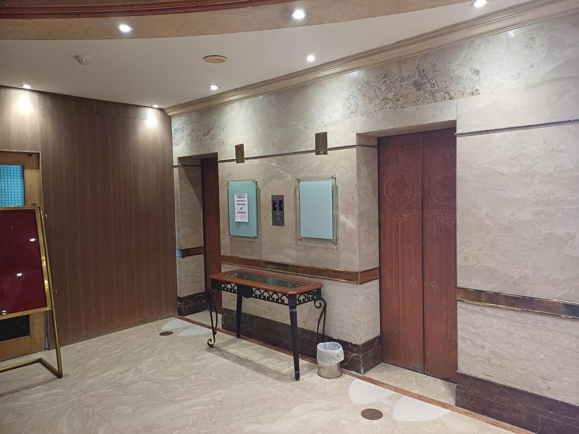 Hotel Benzz Park Chennai Zewnętrze zdjęcie