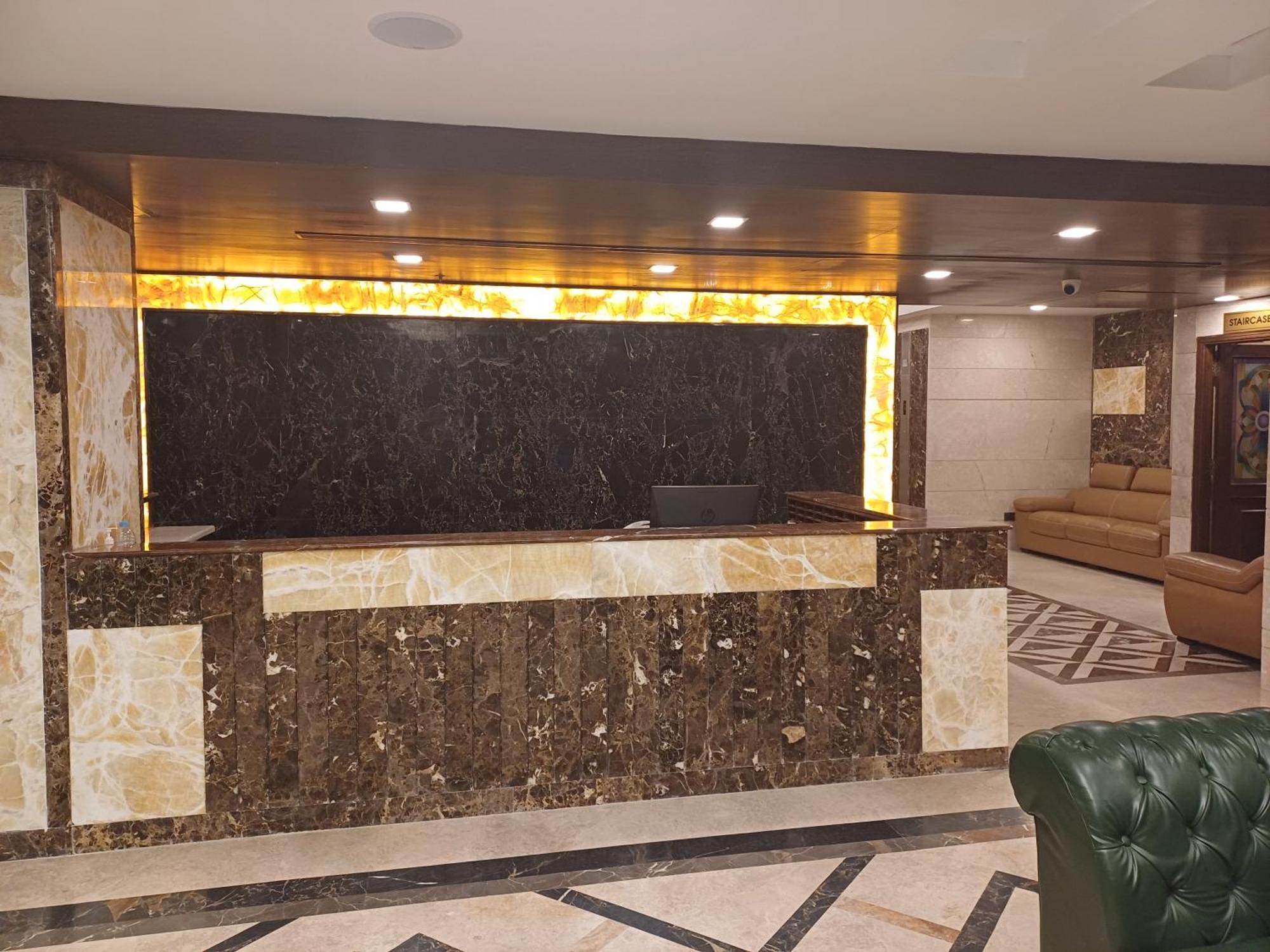 Hotel Benzz Park Chennai Zewnętrze zdjęcie