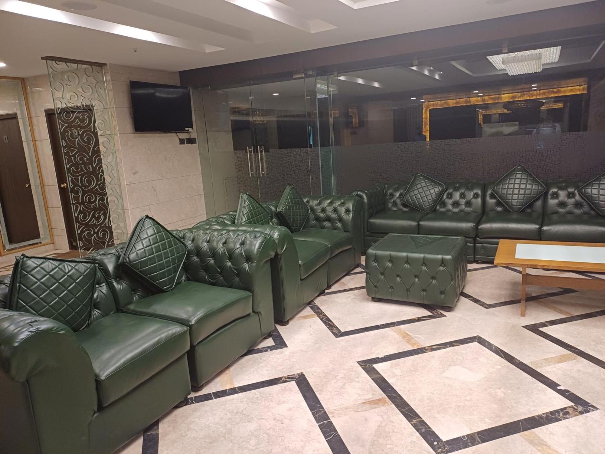 Hotel Benzz Park Chennai Zewnętrze zdjęcie