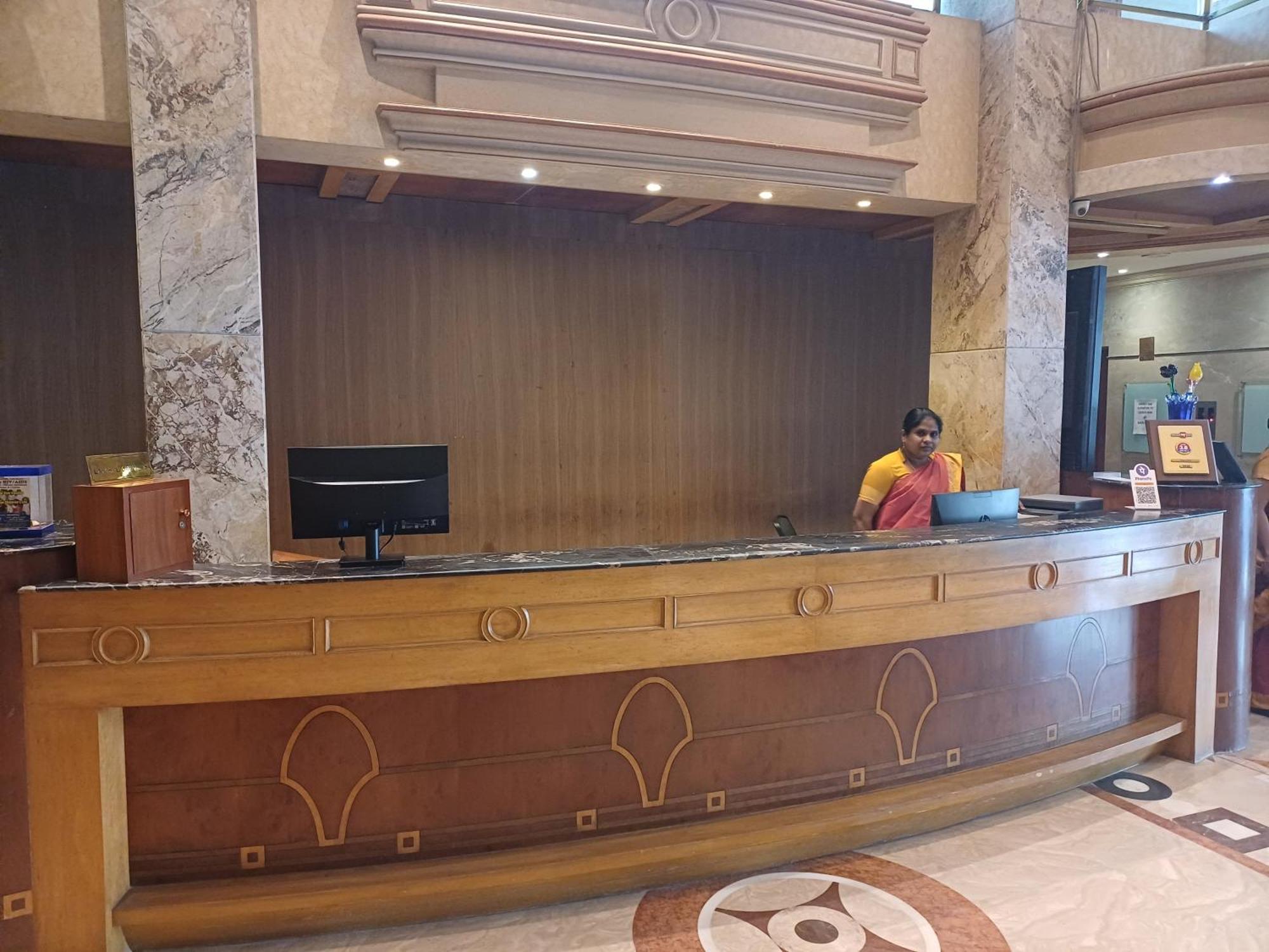 Hotel Benzz Park Chennai Zewnętrze zdjęcie
