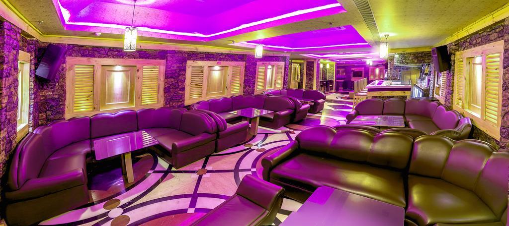 Hotel Benzz Park Chennai Zewnętrze zdjęcie