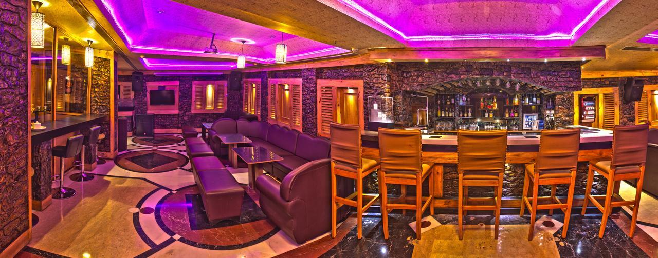 Hotel Benzz Park Chennai Zewnętrze zdjęcie