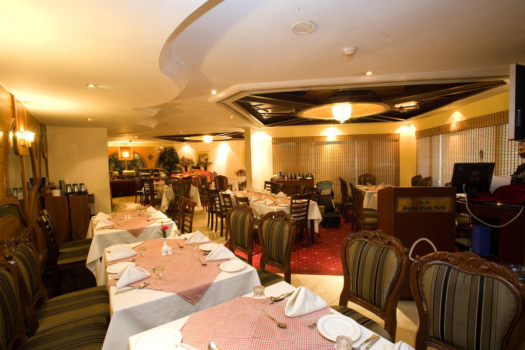 Hotel Benzz Park Chennai Zewnętrze zdjęcie